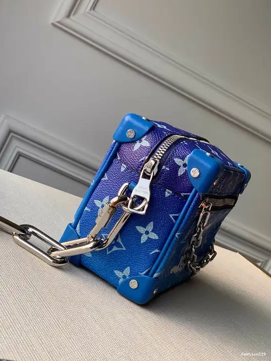 LOUIS TRUNK SOFT VUITTON 0504